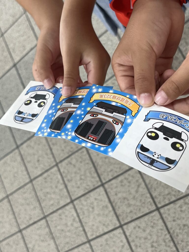 大阪でもらった電車シール